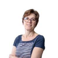 Dr Mihaiela MORUNGLAV, médecin interniste aux soins intensifs de la Clinique Saint-Jean à Bruxelles